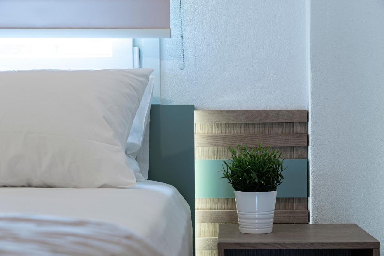 Hermes Design Suites Nea Iraklitsa Экстерьер фото