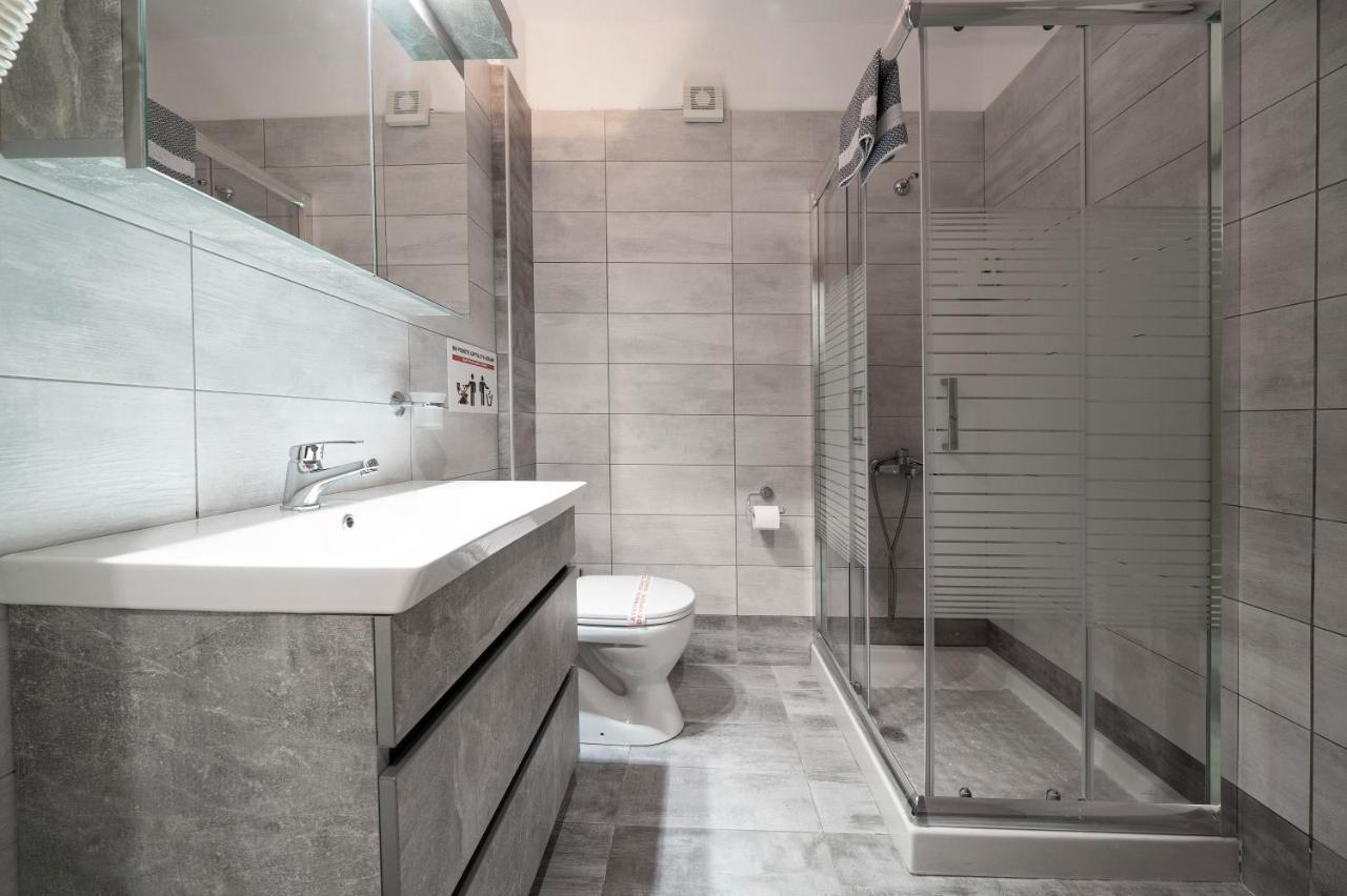 Hermes Design Suites Nea Iraklitsa Экстерьер фото