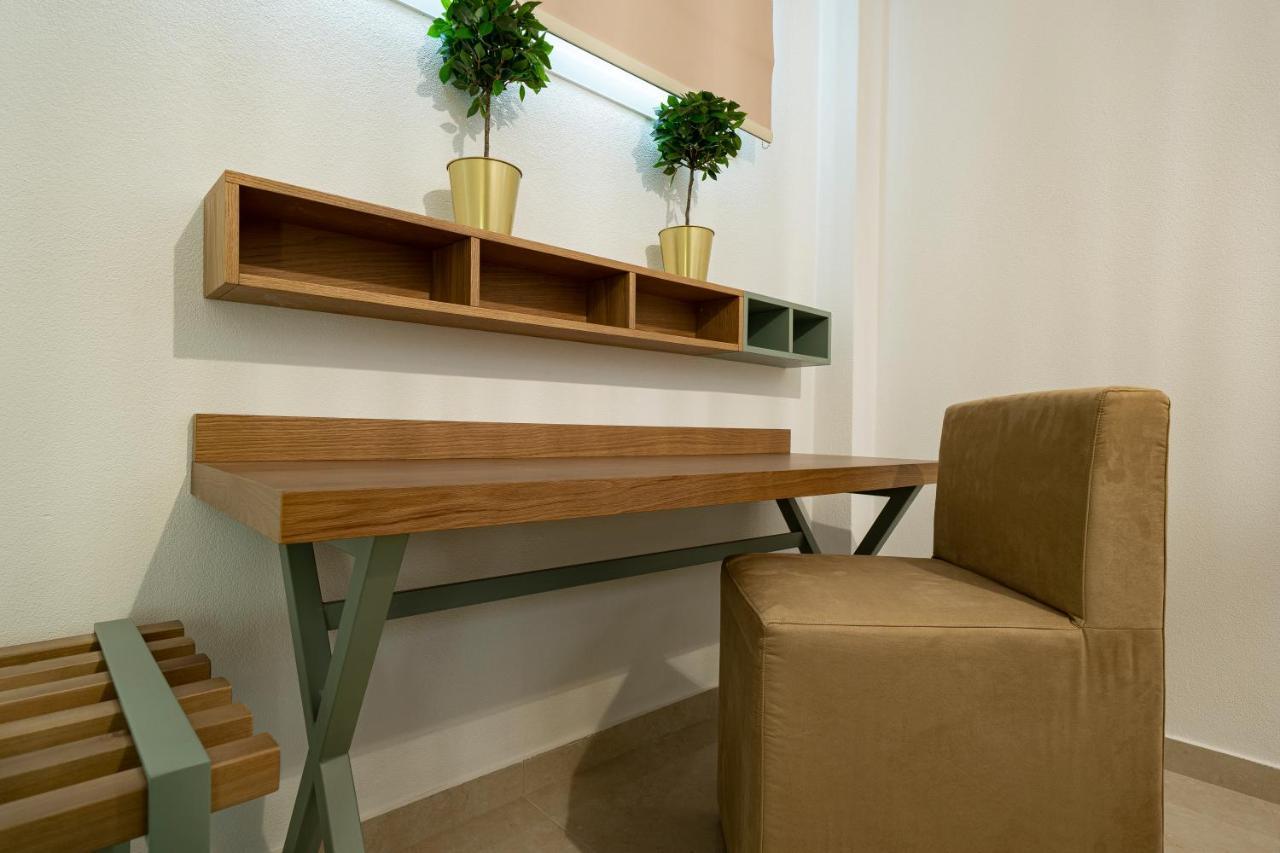 Hermes Design Suites Nea Iraklitsa Экстерьер фото