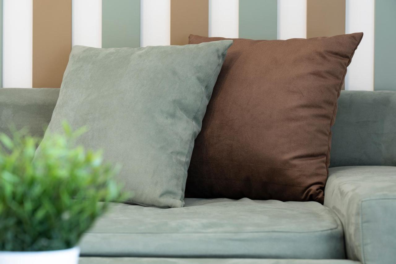 Hermes Design Suites Nea Iraklitsa Экстерьер фото