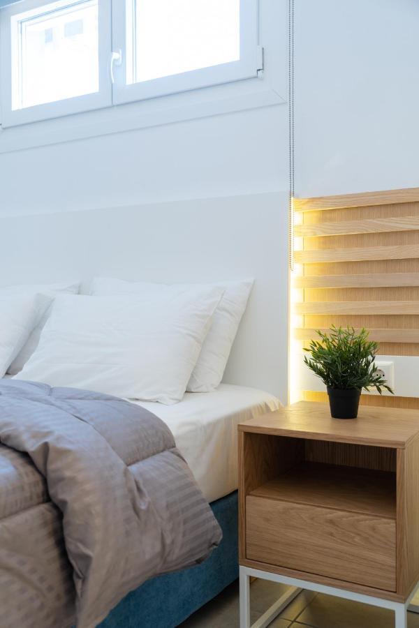 Hermes Design Suites Nea Iraklitsa Экстерьер фото