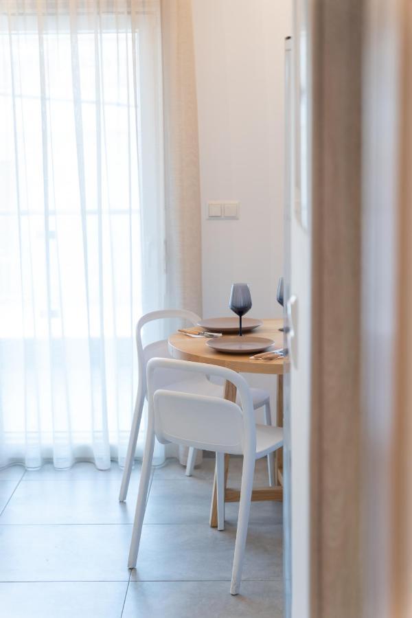 Hermes Design Suites Nea Iraklitsa Экстерьер фото
