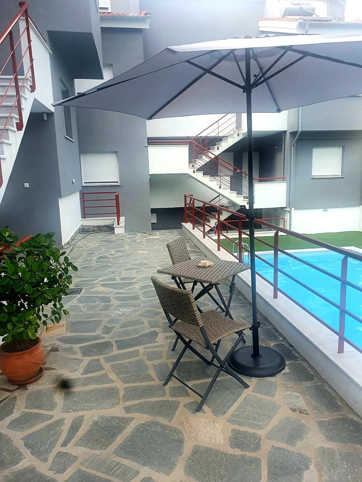 Hermes Design Suites Nea Iraklitsa Номер фото